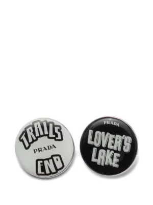 Prada ロゴ ピン 2個組 | ブラック | FARFETCH JP