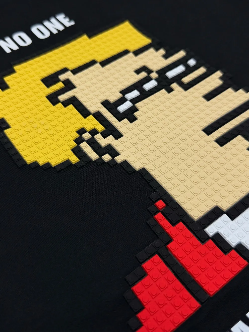 Mostly Heard Rarely Seen 8-Bit T-shirt met grafische print Zwart