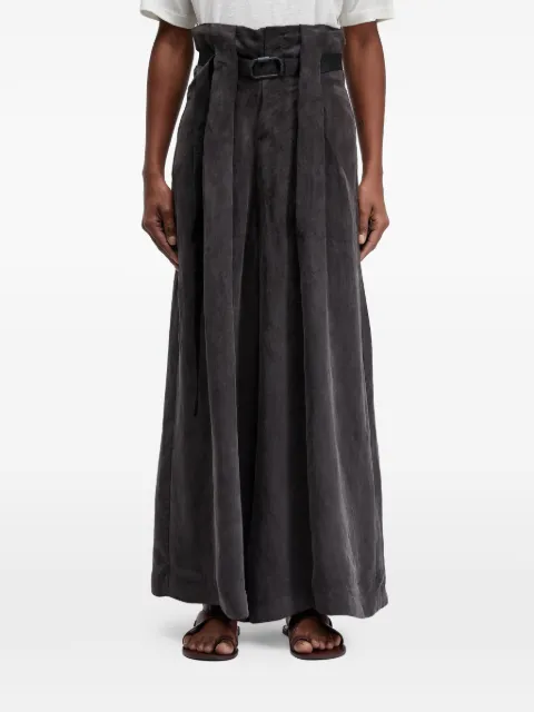 Osklen bukser med bredt bælte