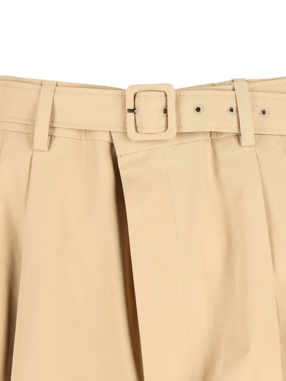 Saint Laurent Plooibroek met ceintuur Beige