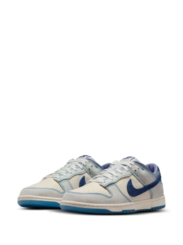 Nike Dunk Low Retro SE lace-up Sneakers | Grey | FARFETCH