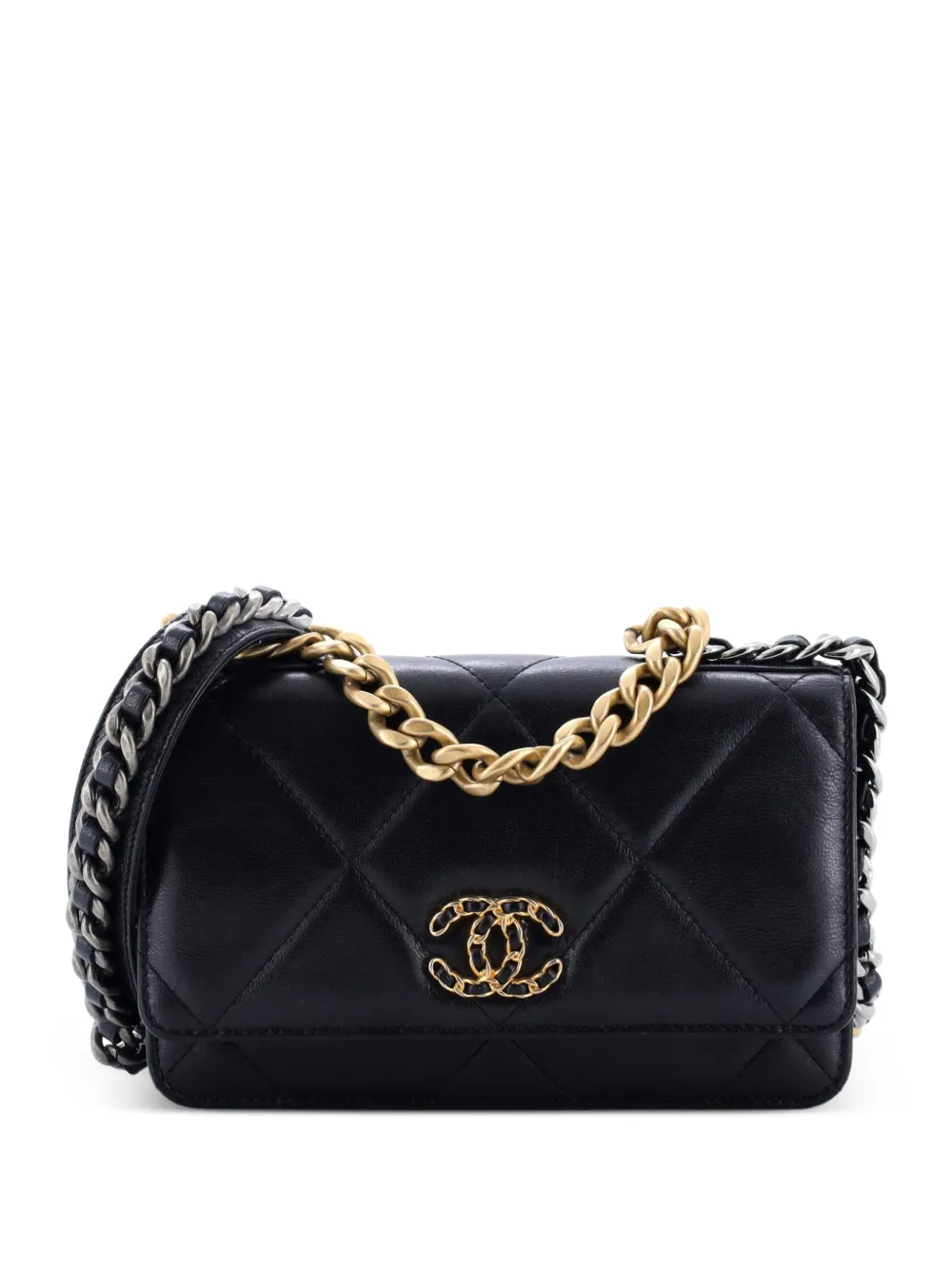 CHANEL Pre-Owned 19 Wallet on Chain Quilted Lambskin crossbody bag - Nero
