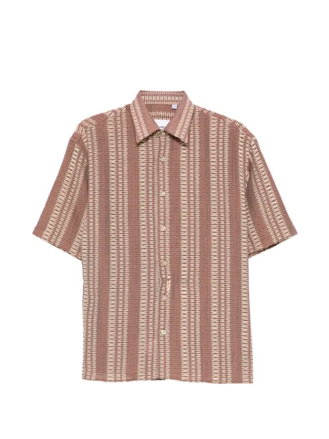 Costumein buttoned pattern shirt