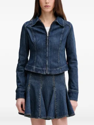 Levi's
