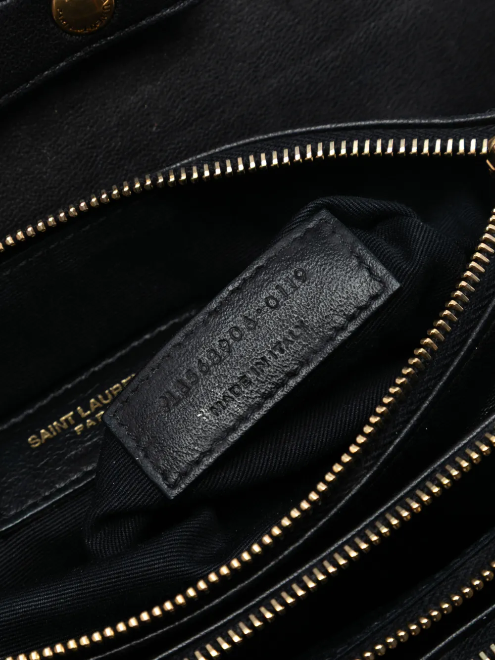 2019 Diamond Quilted Lambskin Angie Chain Bag Crossbody Bag