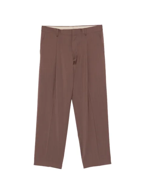 Costumein pleated trousers