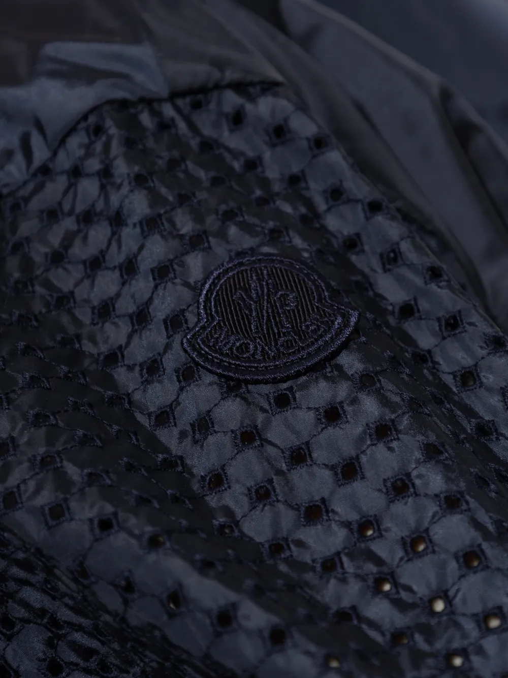 Moncler Zelkova nylon jack met geperforeerde details Blauw