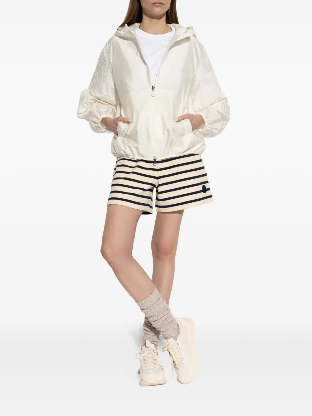 Moncler Zelkova jack met capuchon Beige