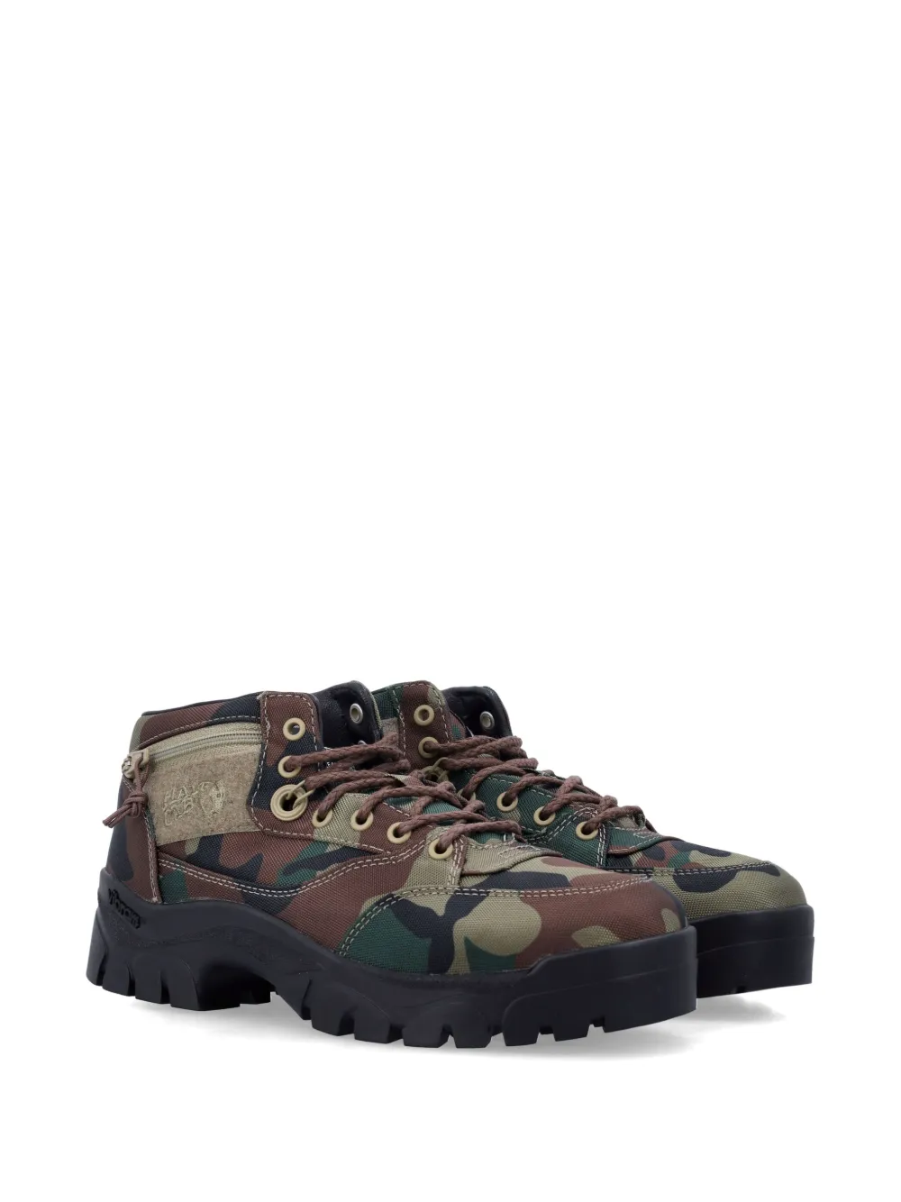 Vans Otw by x Wtaps x Oamc sneakers met camouflageprint Groen