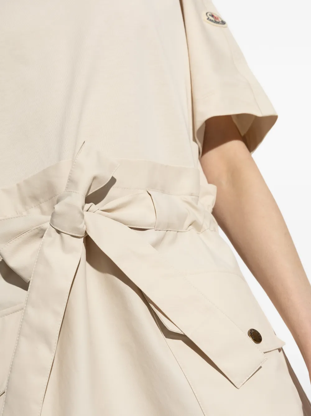 Moncler Mini-jurk met ceintuur Beige