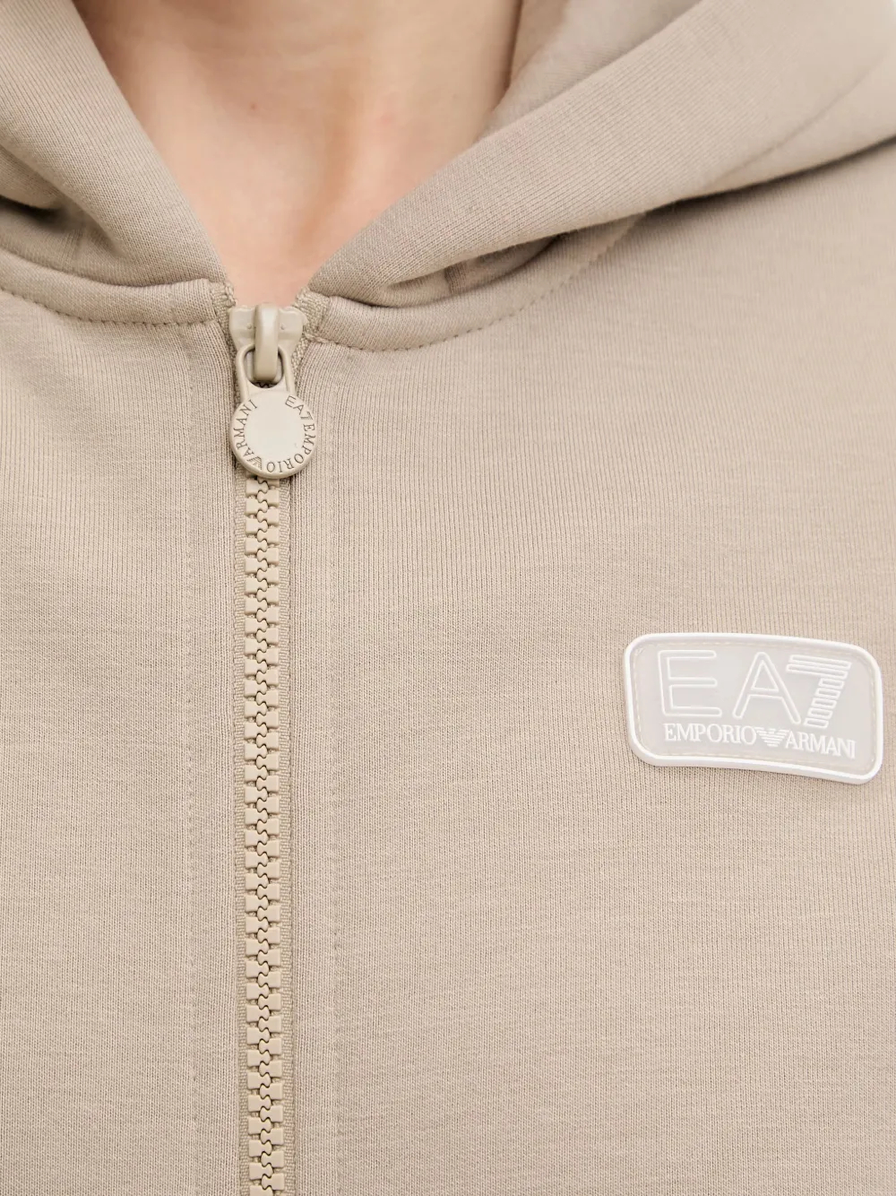Ea7 Emporio Armani Trainingspak met logopatch Beige