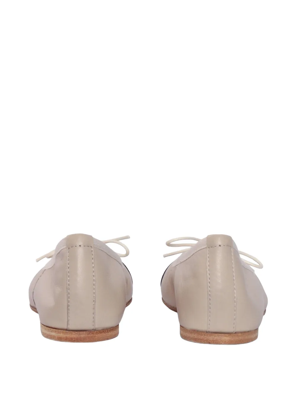 Via Roma 15 Ballerina's met strikdetail Beige