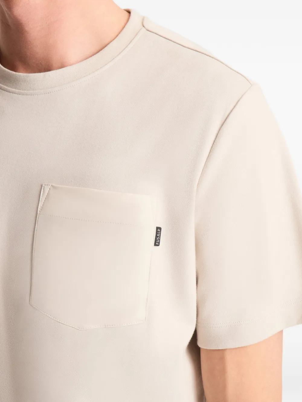 Fusalp Tyler katoenen T-shirt met zakdetail en korte mouwen Beige
