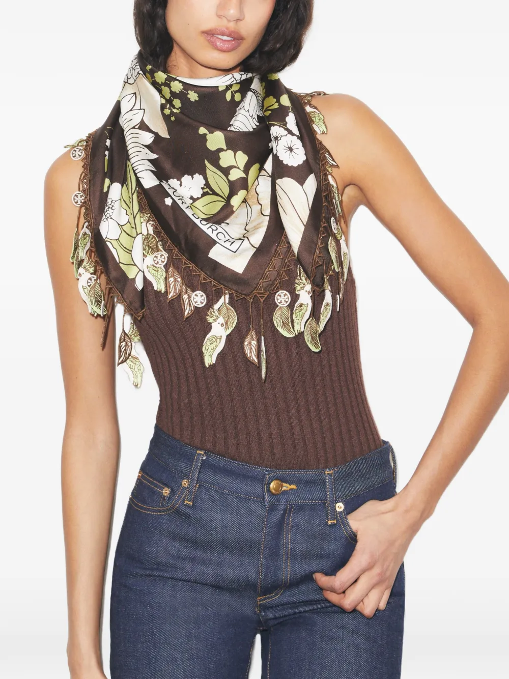 Tory Burch Vierkante zijden sjaal met bloemenprint Bruin