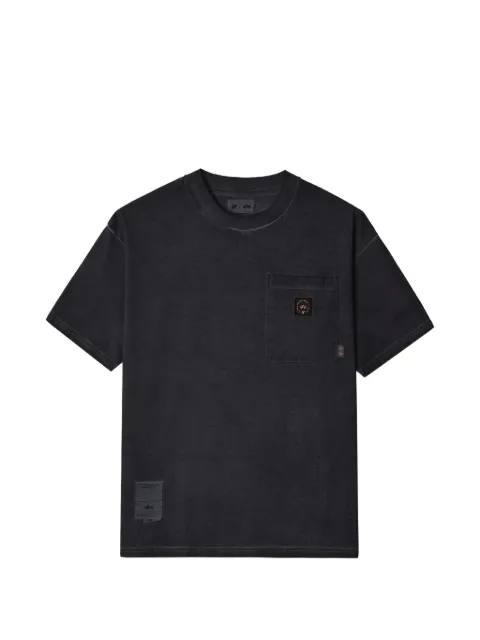 izzue x Alpha Industries patch-pocket T-shirt