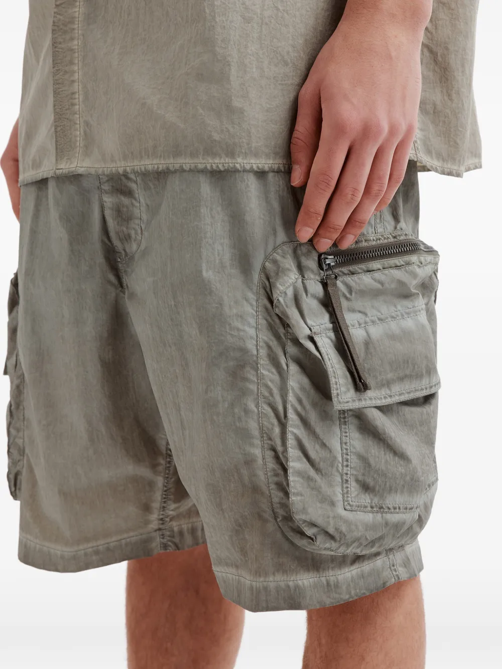 izzue Shorts met ritszak Grijs