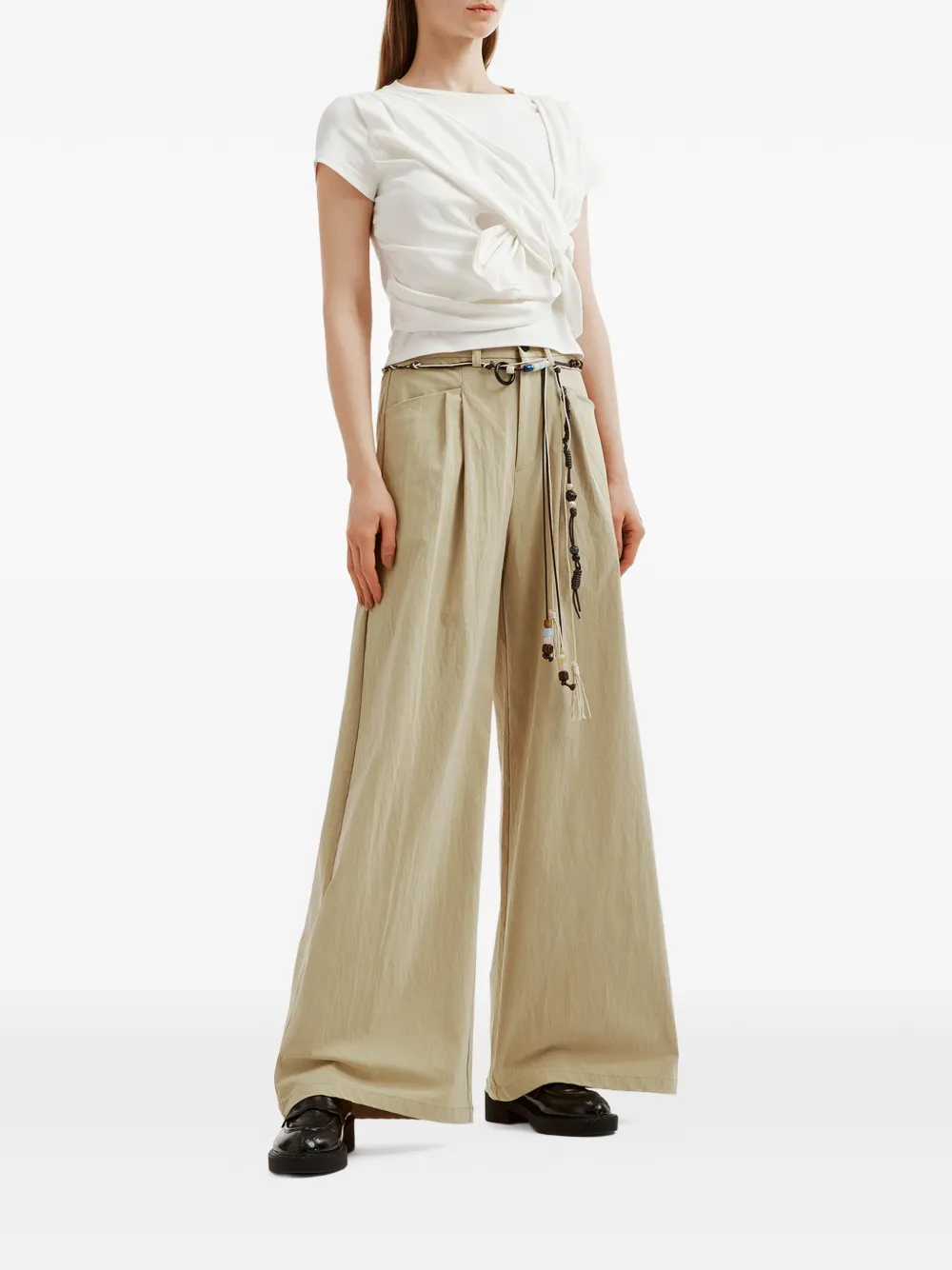 tout a coup Broek met ceintuur Beige