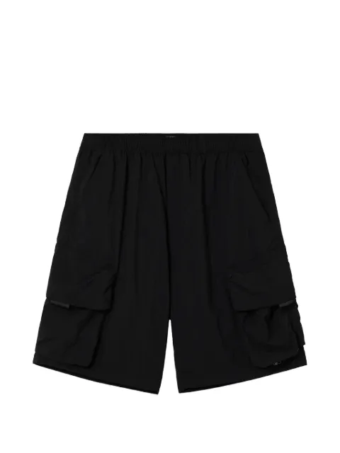 izzue cargo-pocket shorts