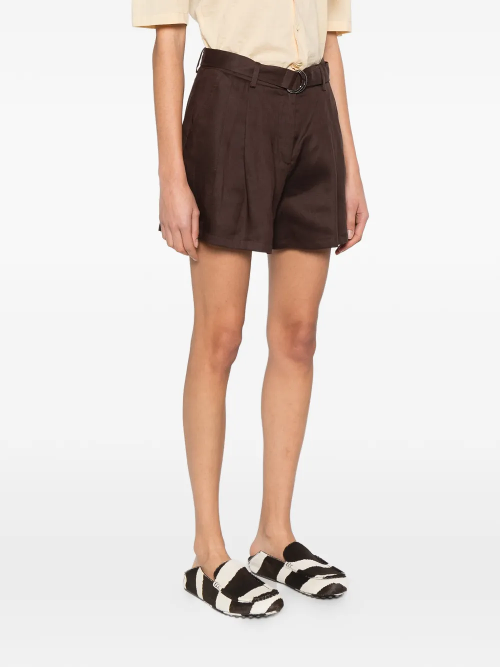  Ermanno Firenze Belted Pleated Shorts - Brown 