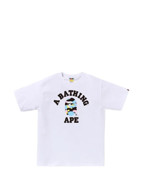 A BATHING APE Tシャツ カモフラ ロゴ ホワイト M A BATHING APE® ロゴグラフィック Tシャツ | ホワイト | FARFETCH JP