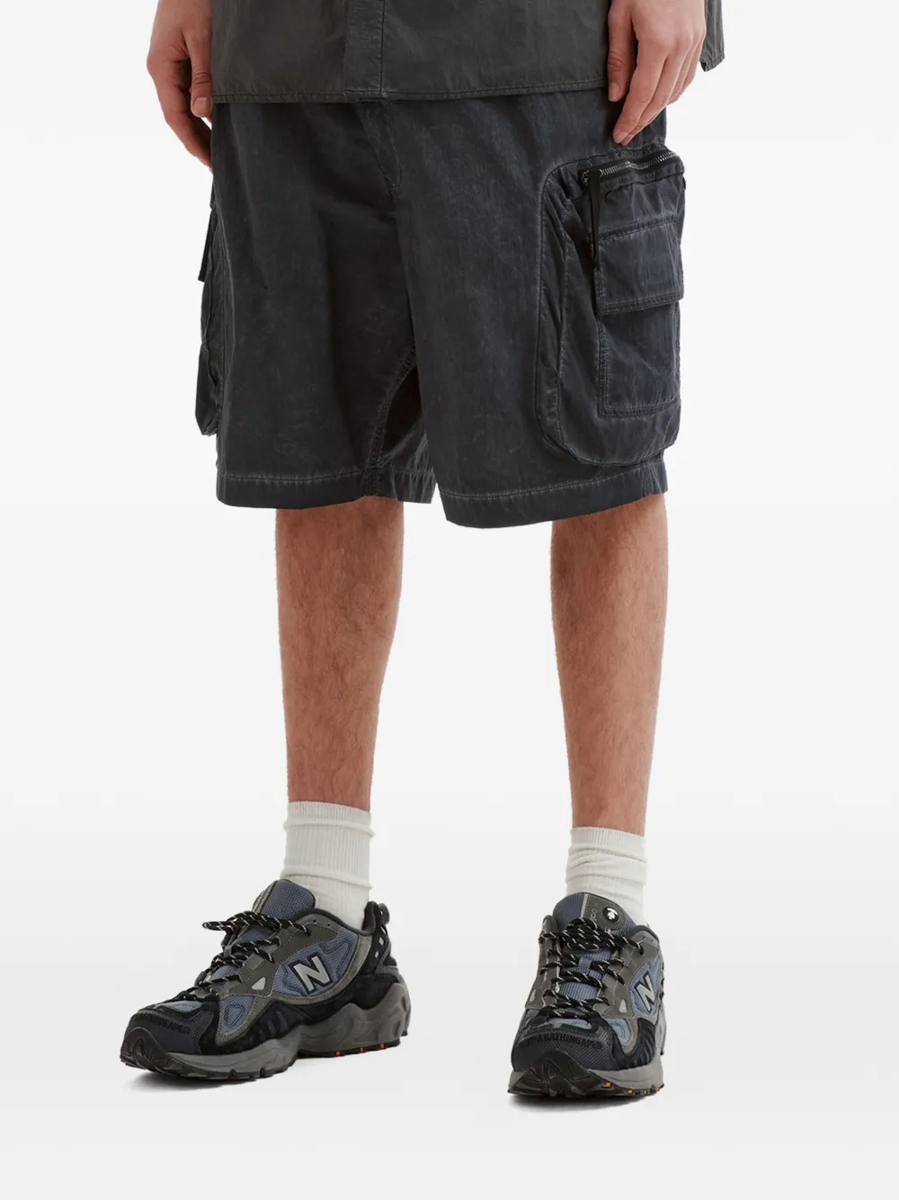  Izzue Faded-effect Cargo Shorts - Grey 