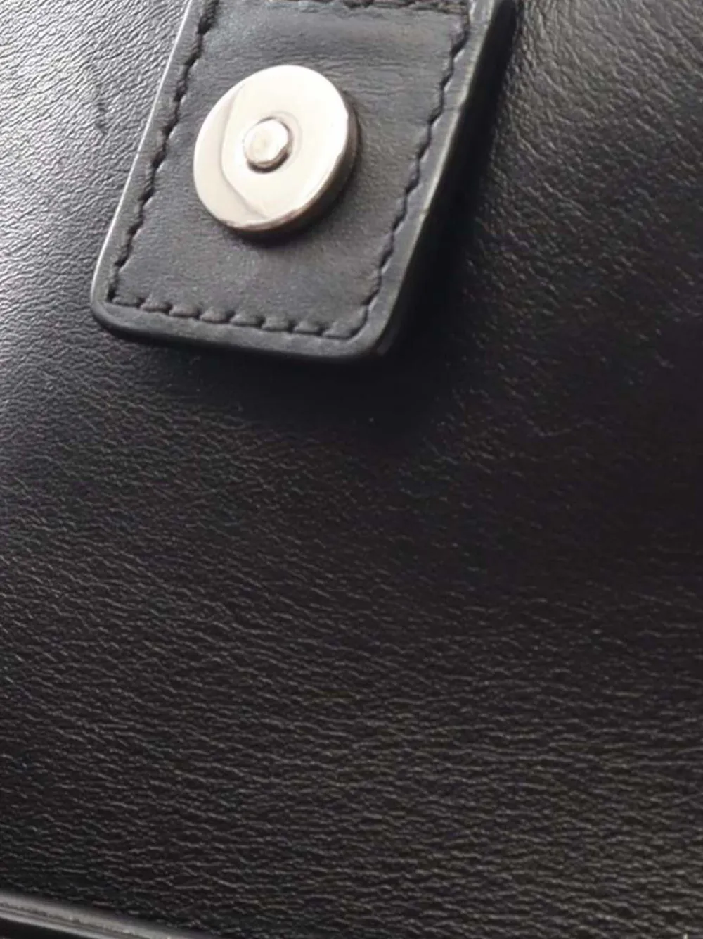  Chloé Pre-owned Borsa A Tracolla Faye Mini In Pelle Di Vitello E Pelle Scamosciata Con Catena 2010-2025 - Nero 