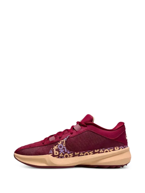 Nike Zoom Freak 5 スニーカー | レッド | FARFETCH JP