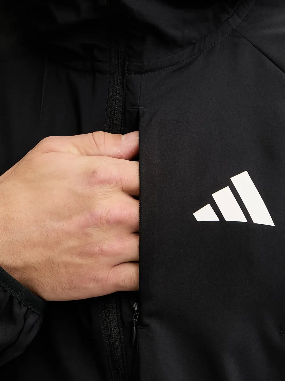 adidas Adi365 Iconic logo-print hooded jacket Zwart