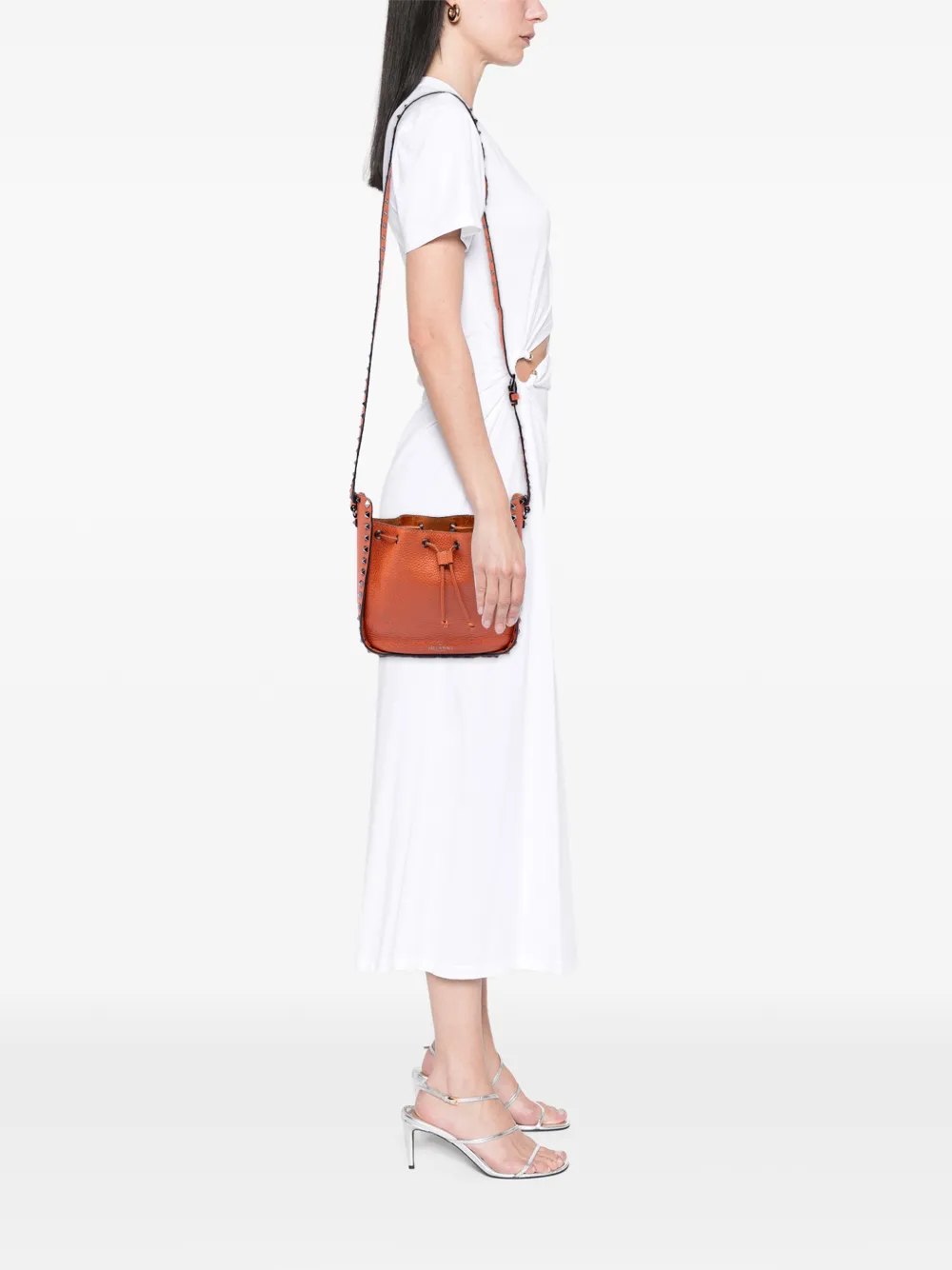  Valentino Garavani Pre-owned Sac Seau à Ornements Rockstud En Cuir De Veau Grainé (2018-2026) - Marron 