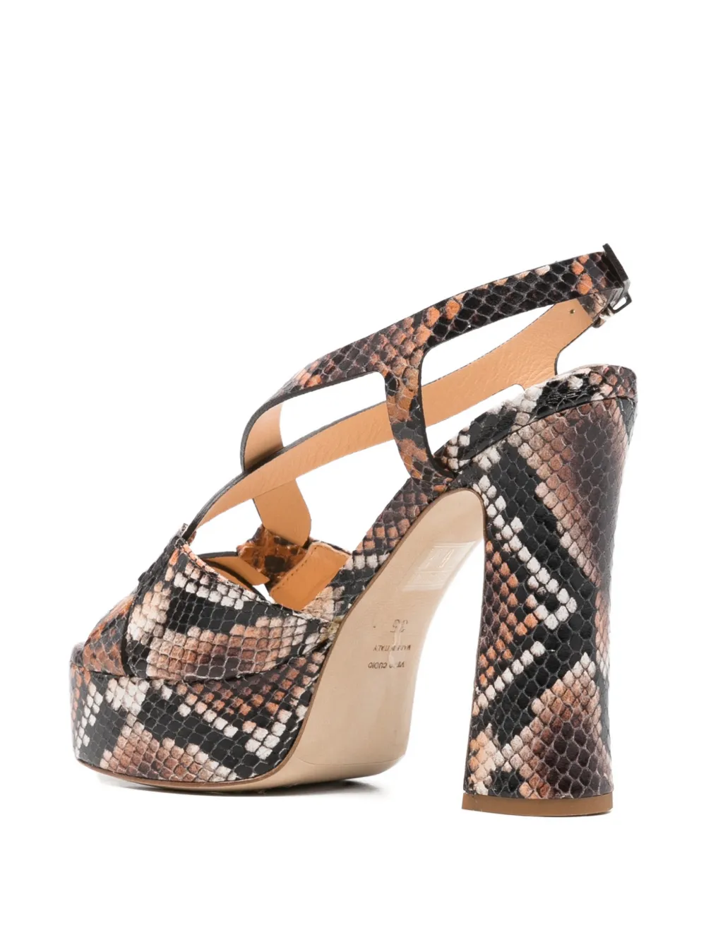 Chantal Sandalen met plateauzool Bruin