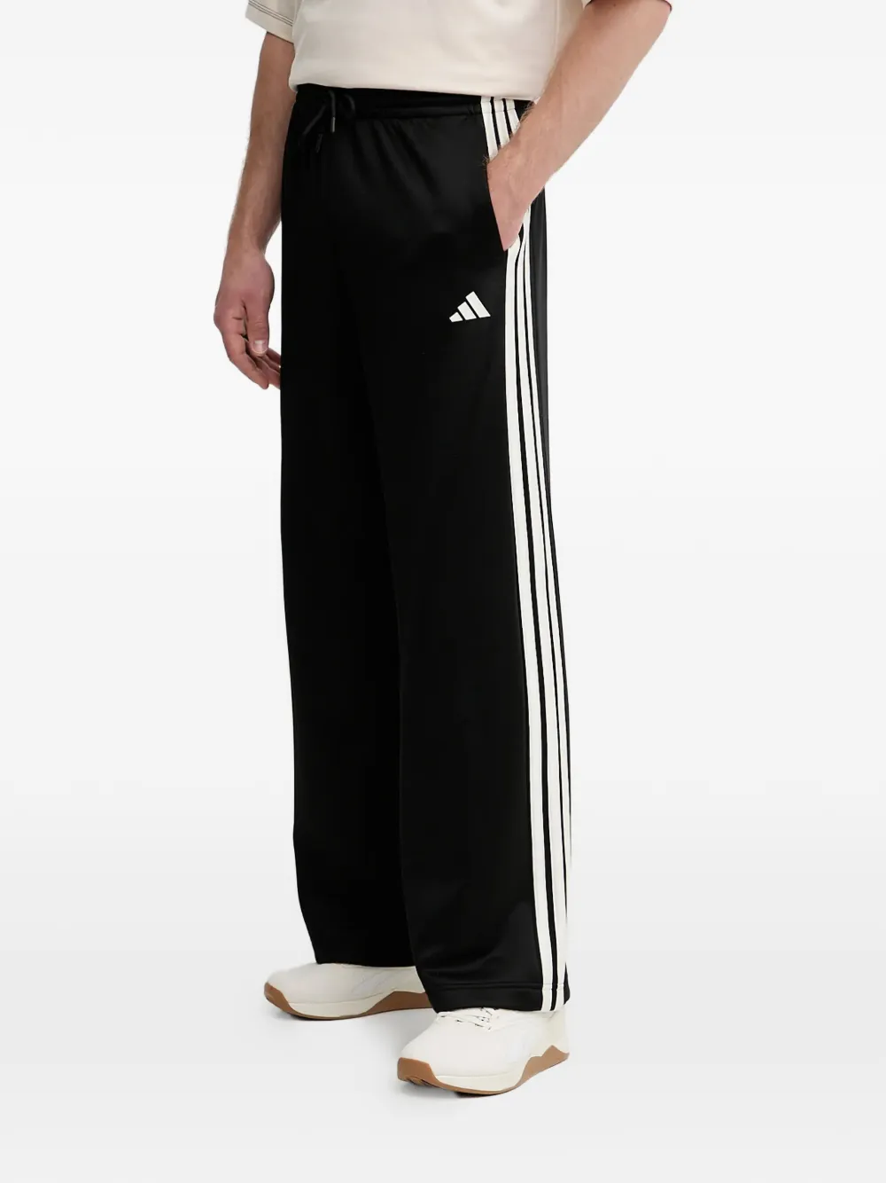 adidas Stadium side-stripe track pants Zwart