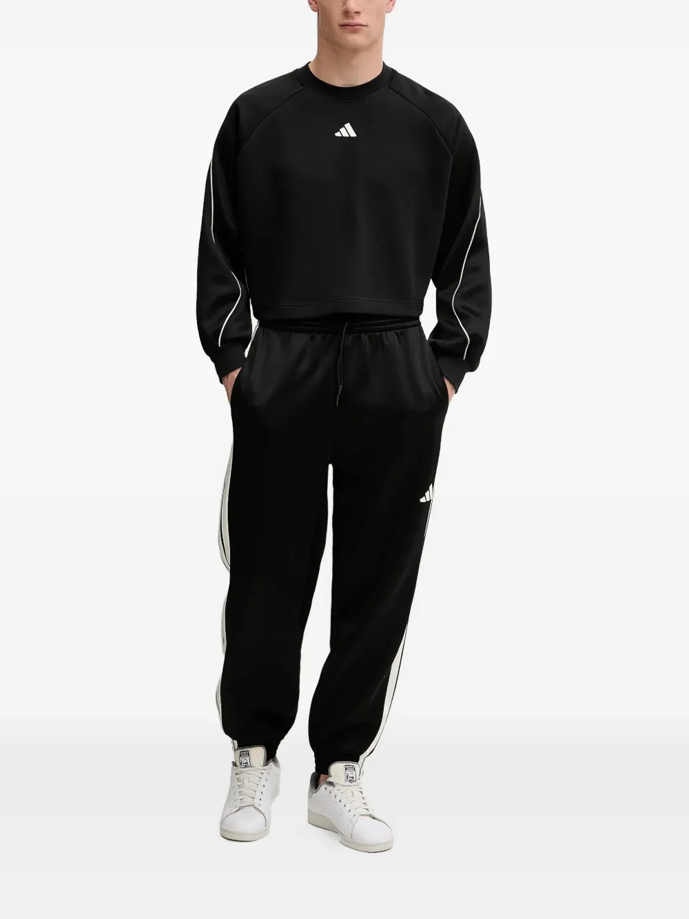 adidas Stadium side-stripe track pants Zwart