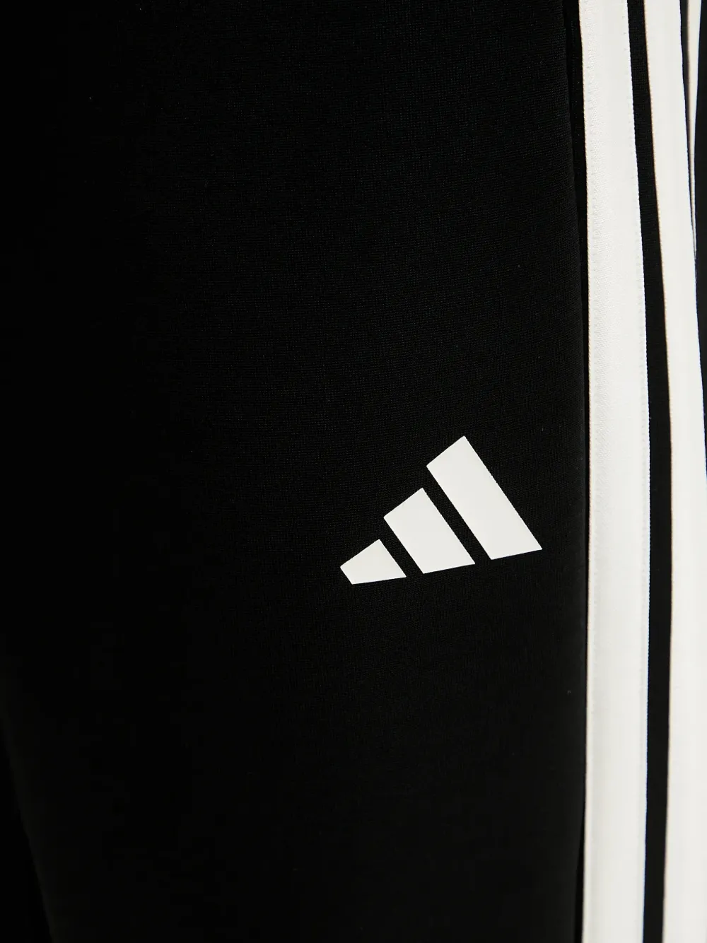 adidas Stadium side-stripe track pants Zwart