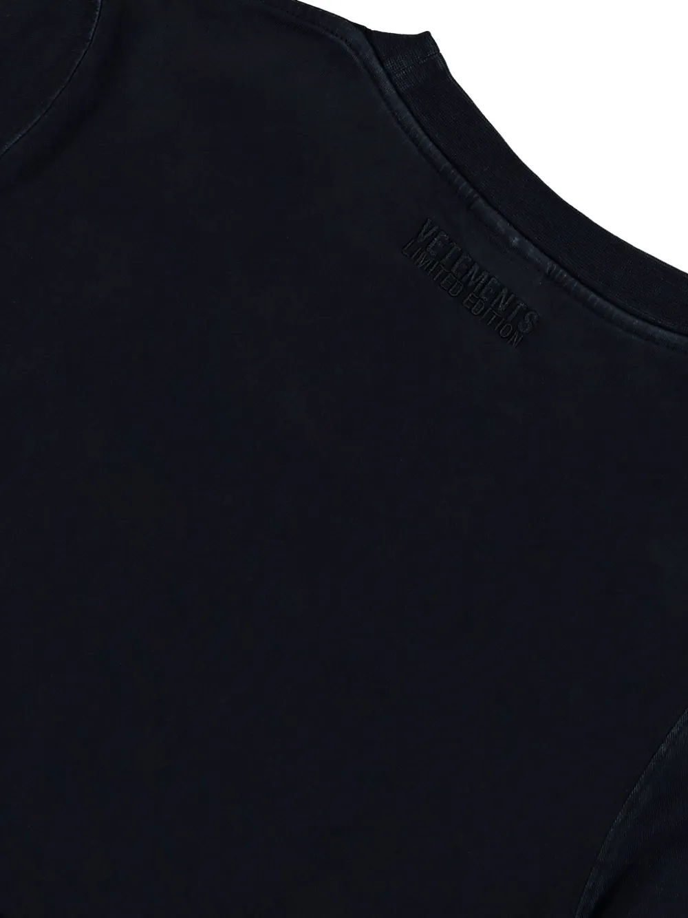 VETEMENTS Cropped T-shirt Zwart