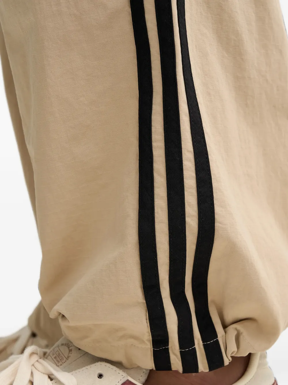 adidas Cargo broek met streep Beige