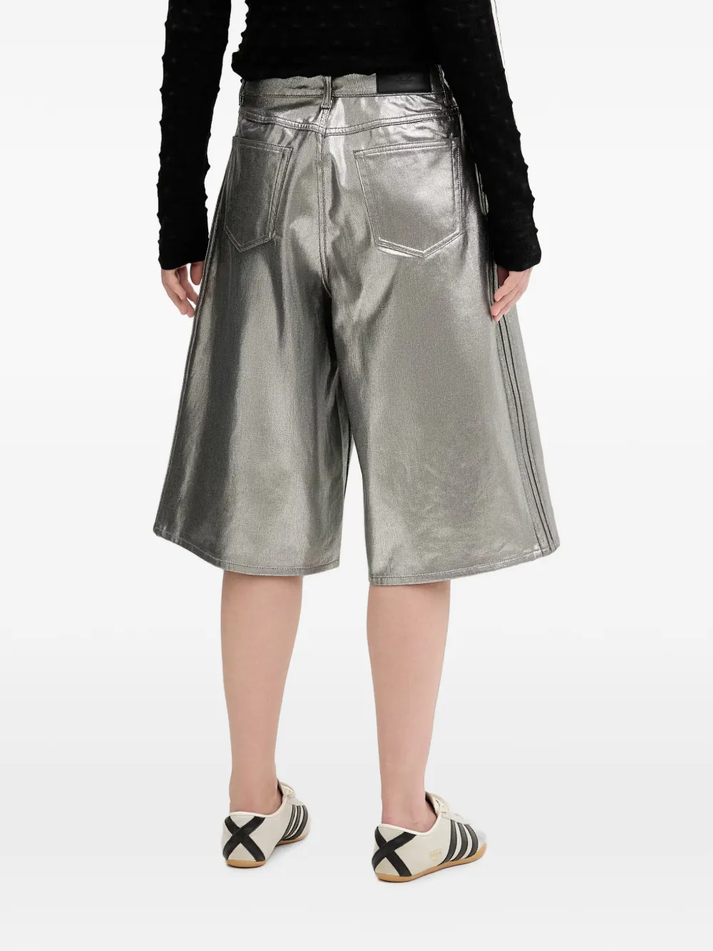 adidas Firebird metallic shorts Zilver