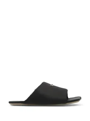 MM6 Maison Margiela スクエアトゥ スリッポン | ブラック | FARFETCH JP