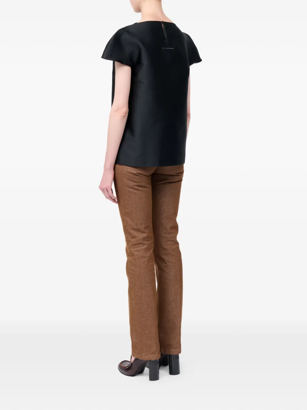cap-sleeve top
