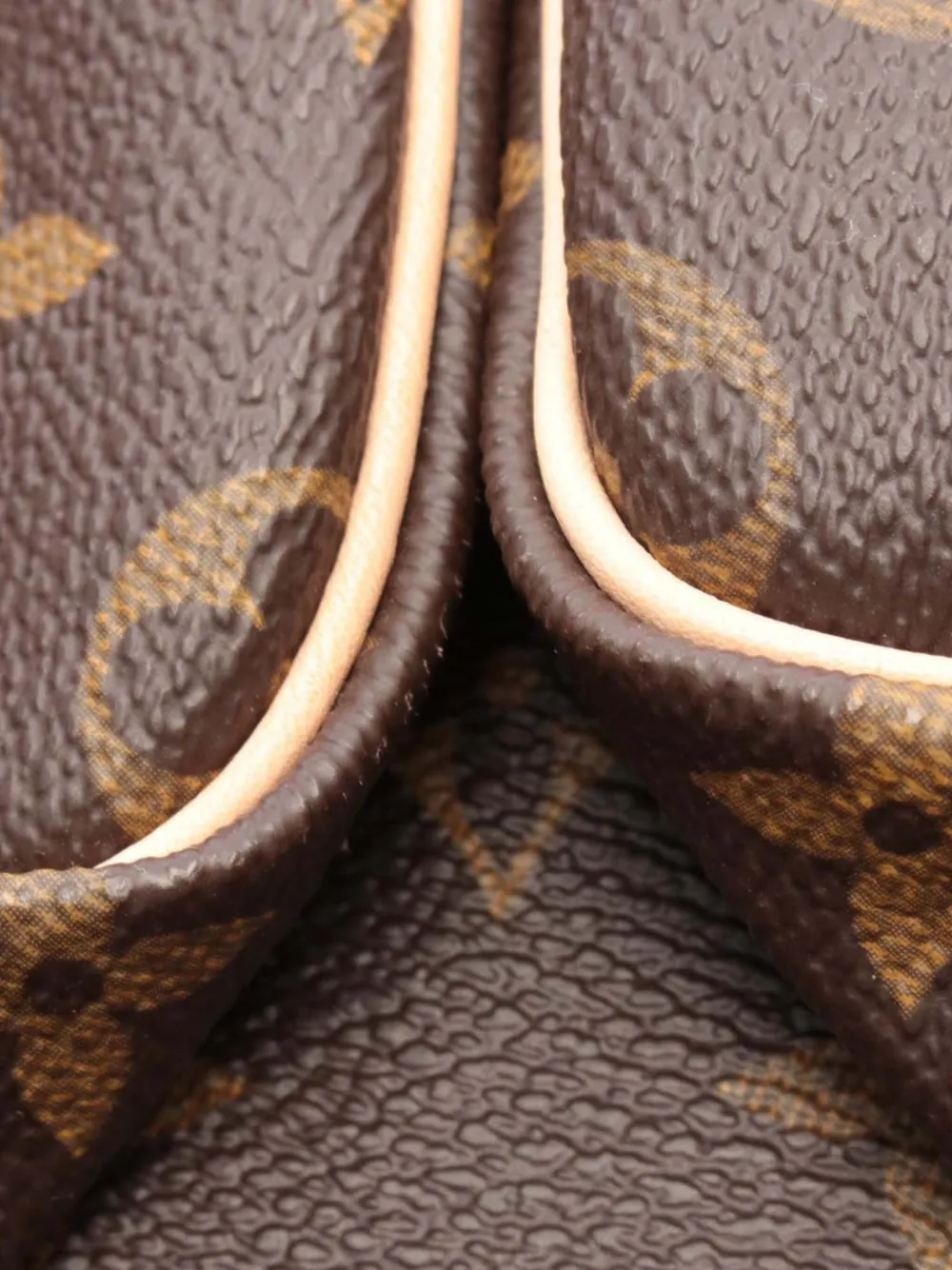 Louis Vuitton Pre-owned 2003 Monogram Keepall 60 Travel Bag in Brown, view 2