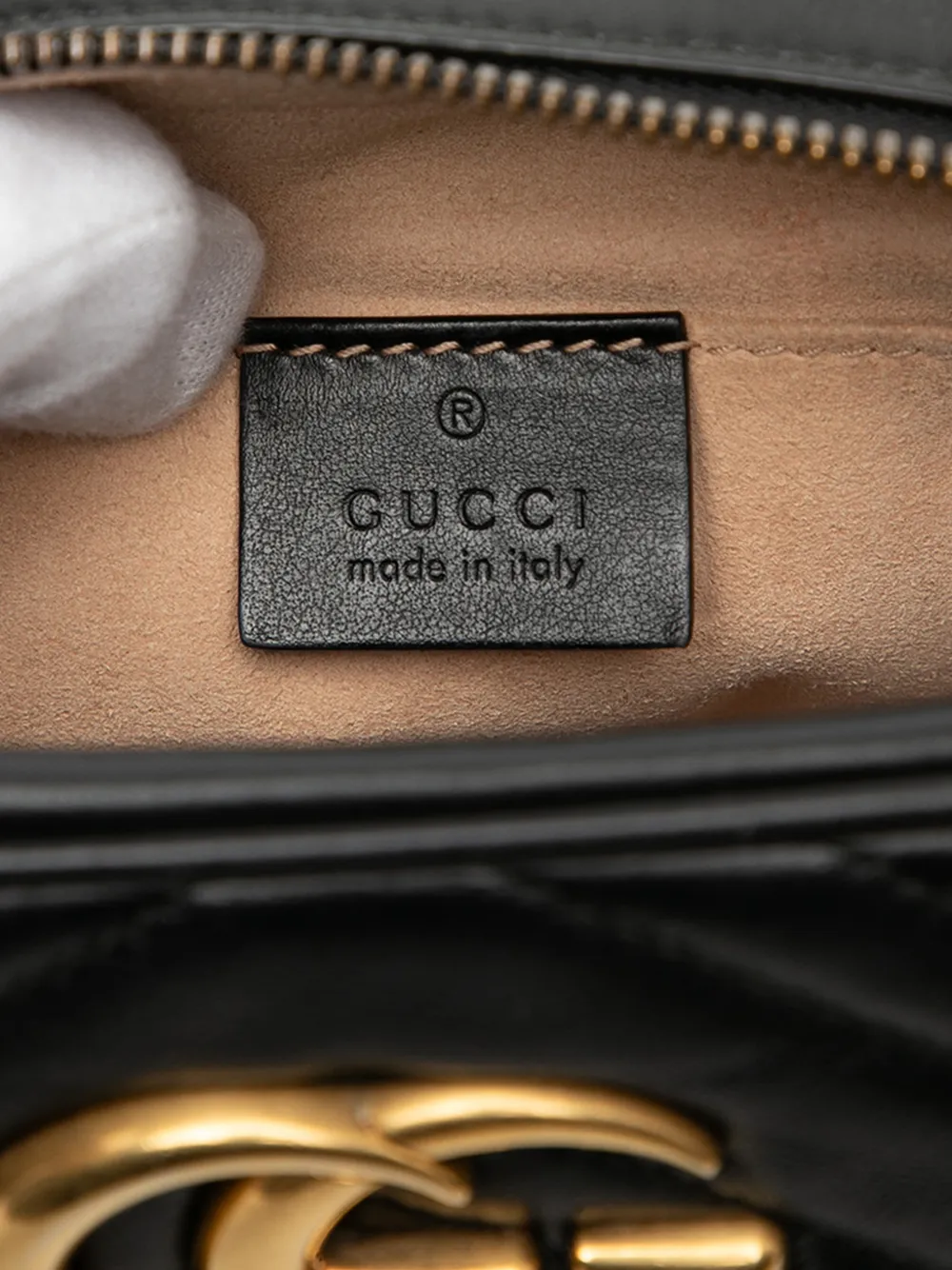 2016-2025 Small Gg Marmont Matelasse Leather Crossbody Bag