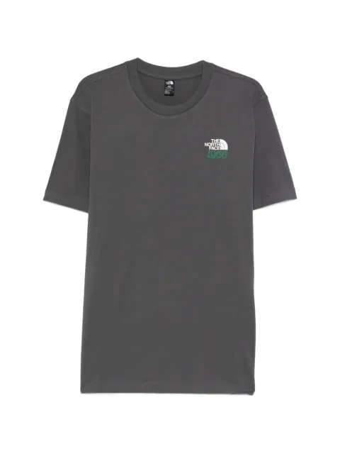 The North Face logo-print T-shirt