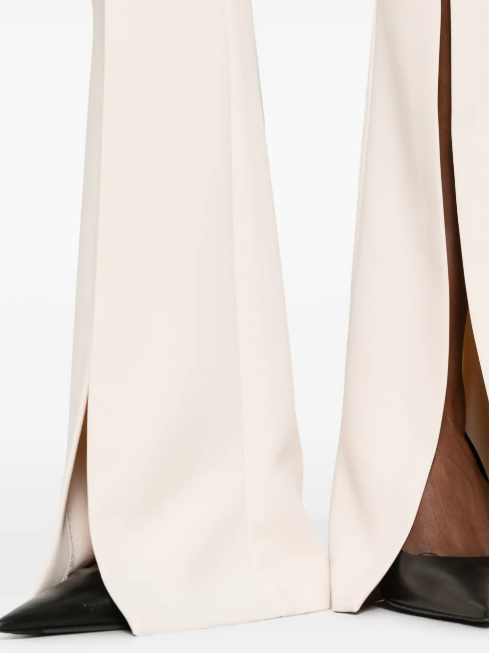 Elisabetta Franchi Lichtgewicht crêpe broek met uitgesneden details en splitten Beige
