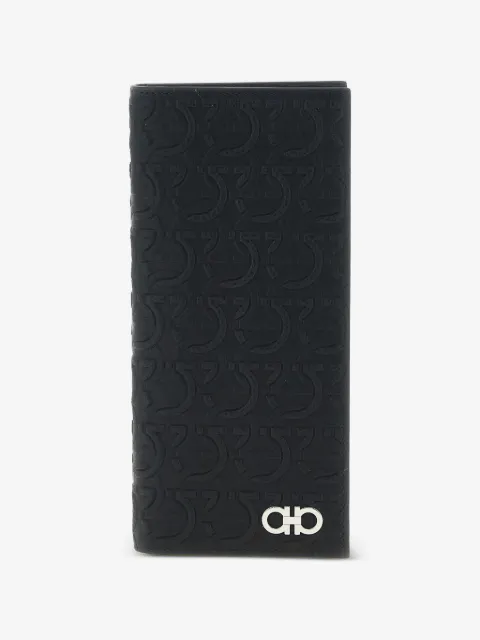 Ferragamo cartera con logo en relieve