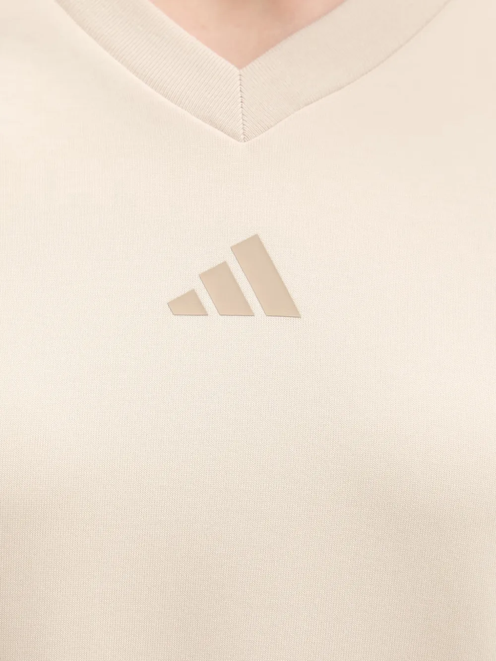 adidas Top met V-hals en mesh vlak Beige