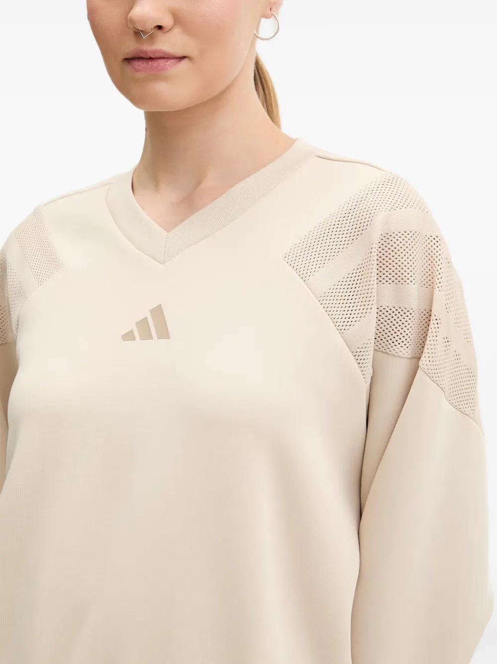 adidas Top met V-hals en mesh vlak Beige
