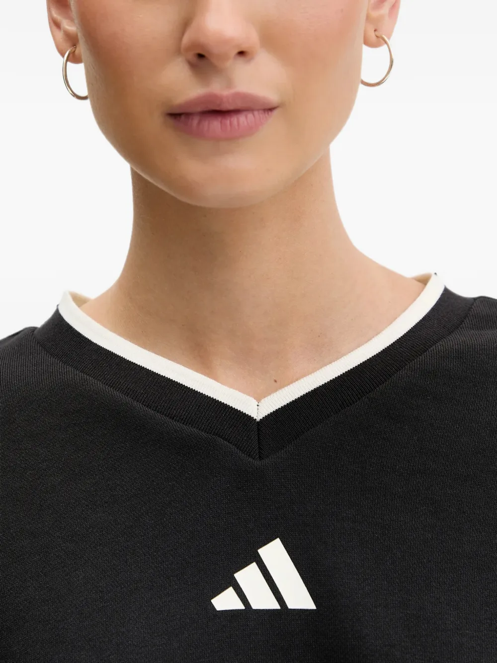 adidas Stadium Crew sweater met V-hals en knopen Zwart