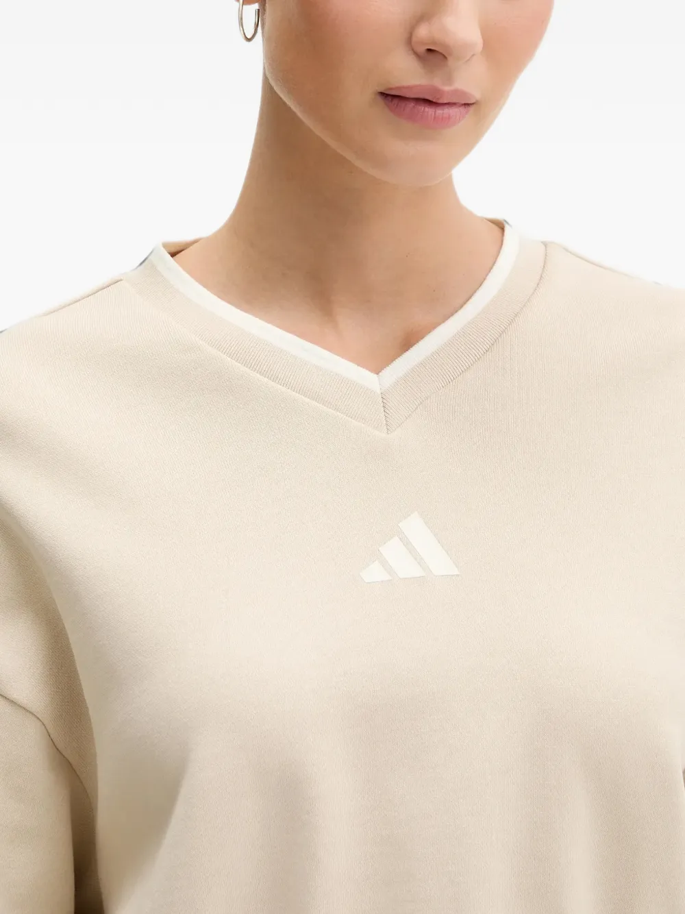 adidas Stadium Crew sweater met logo-print Beige