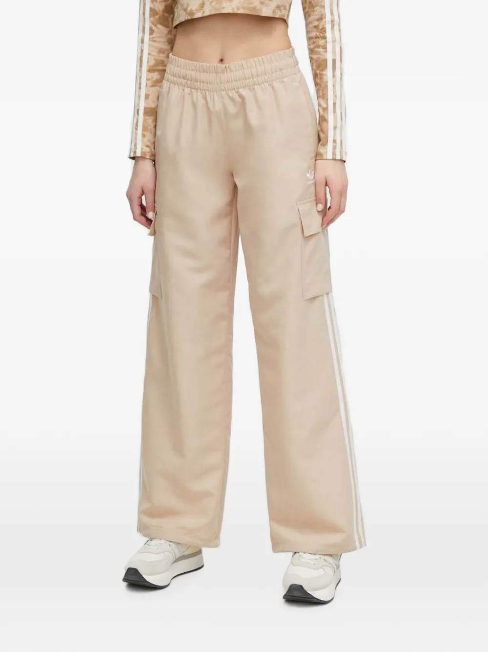adidas Adicolor 3-Stripes cargo track pants - Toni neutri