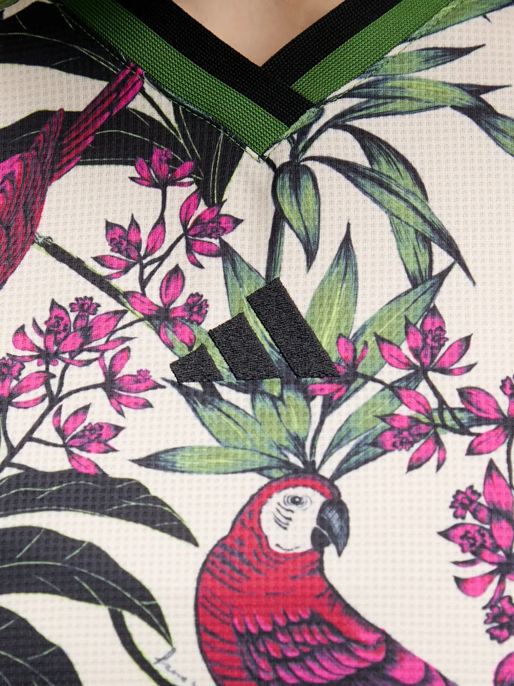 adidas x Farm Rio top met bloemenprint en V-hals Groen