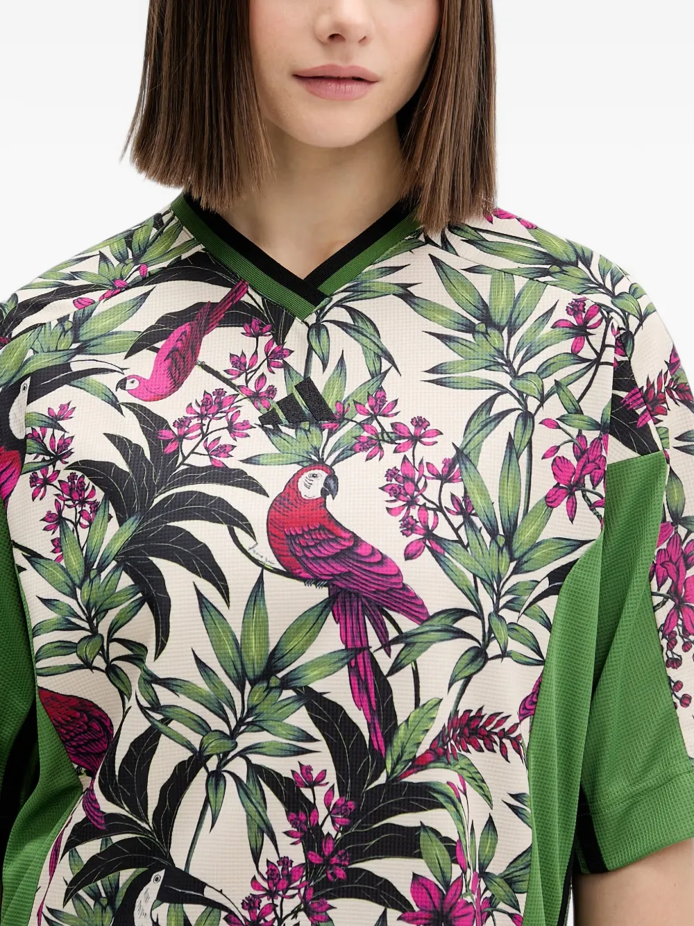 adidas x Farm Rio top met bloemenprint en V-hals Groen